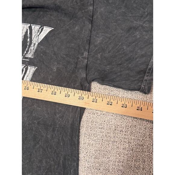 Johnny Cash Black Faded Distressed Short Sleeve T-shirt Outlaw Cowboy Hat Sz L - Picture 4 of 7